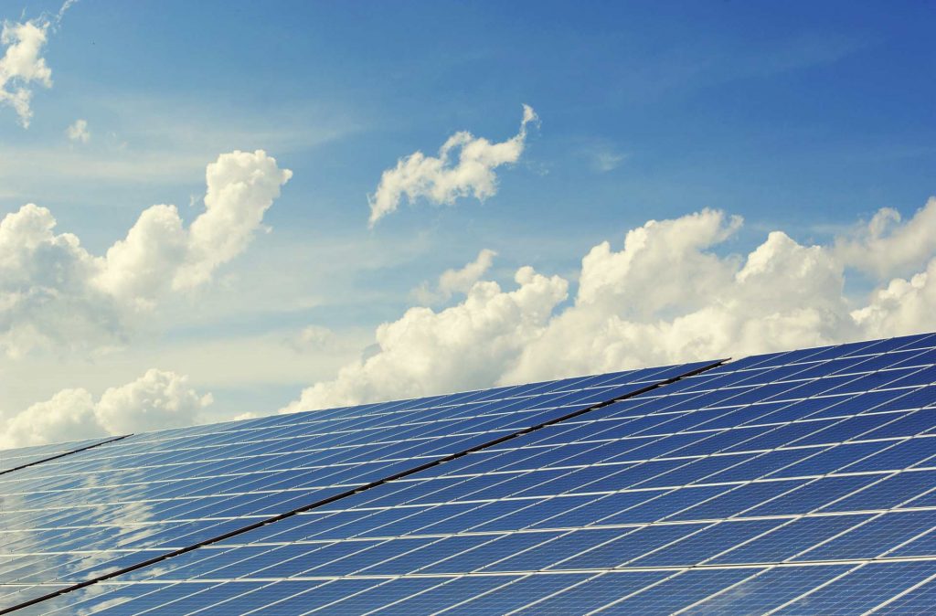 Placas solares de energía fotovoltaica