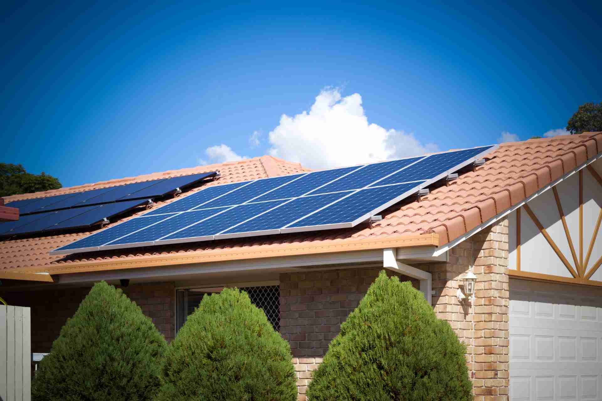 principales inconvenientes de la energía solar - mygreenhouse