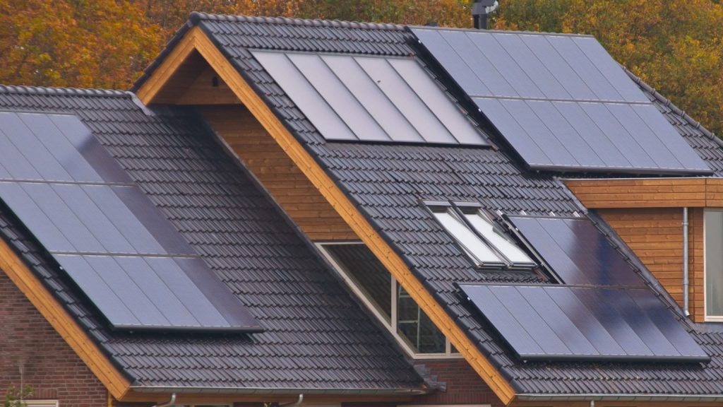 Eficiencia paneles solares - MyGreenHouse